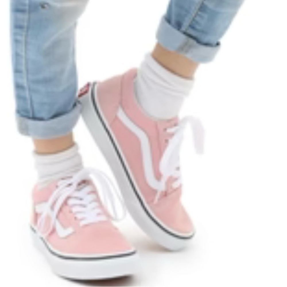 Van Skool Faux Fur Pink Sneakers NEW Sz 10